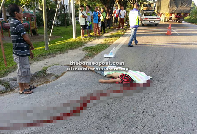  Mangsa  dipercayai dilanggar lari sebuah kenderaan di simpang pekan Selangau awal pagi semalam.