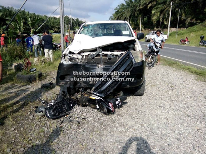  Kenderaan pacuan empat roda remuk teruk selepas merempuh motosikal mangsa di Kilometer 34 Jalan Lahad Datu - Tungku, kelmarin.