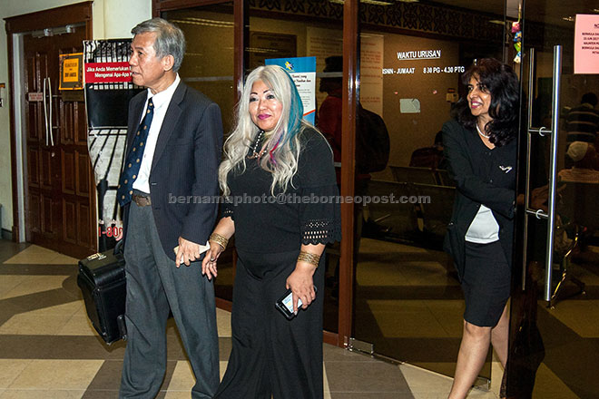  Siti Kasim mengaku tidak bersalah sejurus pertuduhan dibacakan kepadanya di hadapan Majistret Mahkamah Jalan Duta di Kuala Lumpur semalam. — Gambar Bernama