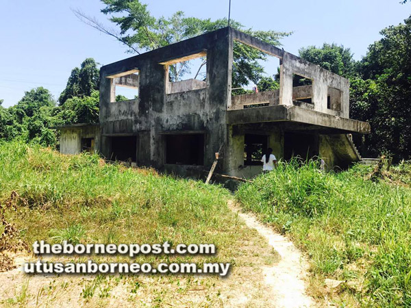  Rumah usang yang dijadikan lokasi suspek untuk merogol mangsa.