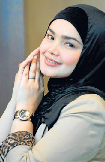 DATO’ SITI NURHALIZA