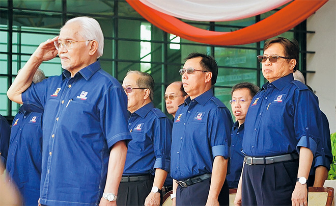 Malaysia rakyat erti menjadi Karangan SPM