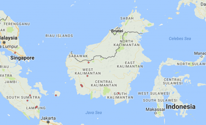 Beberapa tompok panas yang dikesan di Kalimantan pada jam 6.00 petang hari ini. - Sumber Jabatan Alam Sekitar Malaysia.