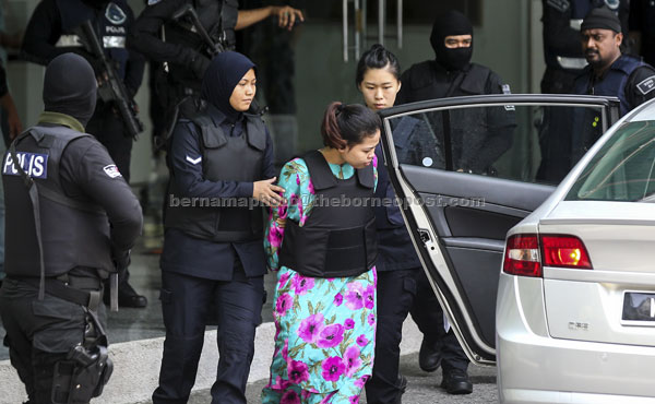  Siti dibawa keluar dari Jabatan Kimia Malaysia selepas pengecaman bahan bukti agen saraf VX pada beberapa sampel semalam. — Gambar Bernama