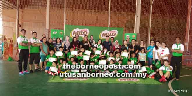  Kanak-kanak berusia enam hingga 12 tahun menamatkan Klinik Juara Futsal Milo berakhir kelmarin.