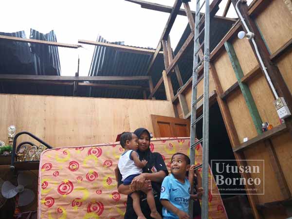 SUKAINA bersama anak-anaknya berharap lebih ramai pihak sudi tampil membantu meringankan bebannya sekeluarga.