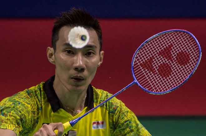  Gambar fail bertarikh 6 Julai 2018 ini menunjukkan Chong Wei beraksi pada suku akhir Terbuka Indonesia di Jakarta. BAM semalam mengesahkan Chong Wei telah didiagnosis menghidap barah hidung peringkat awal. — Gambar AFP