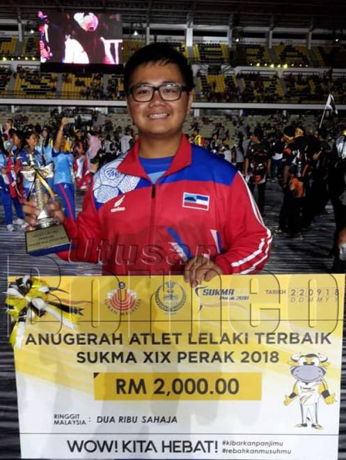 KONTINJEN Sabah turut diceriakan apabila pemenang empat pingat emas acara memanah individu, Eugenius Loh Foh Soon dinobatkan sebagai pemenang Anugerah Atlet Lelaki Terbaik Sukma XIX Perak 2018. 