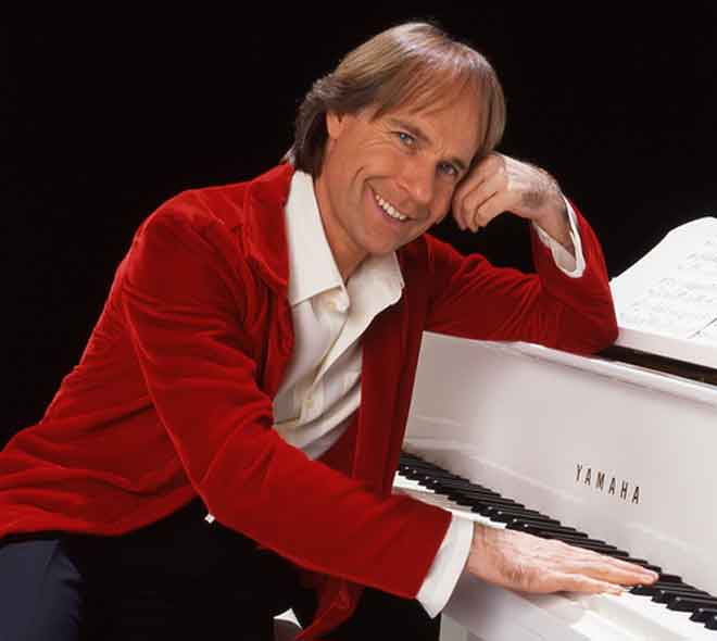 RICHARD CLAYDERMAN