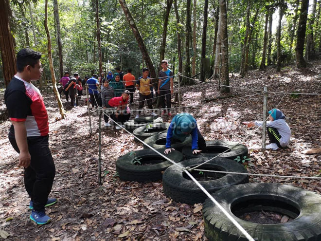  Aktiviti lasak menguji kecergasan para peserta.