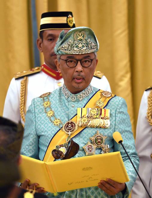 Sultan Abdullah Dimasyhur Agong Ke-16 | Utusan Borneo Online