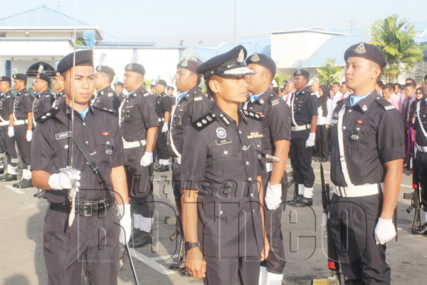 NASRI membuat pemeriksaan barisan.