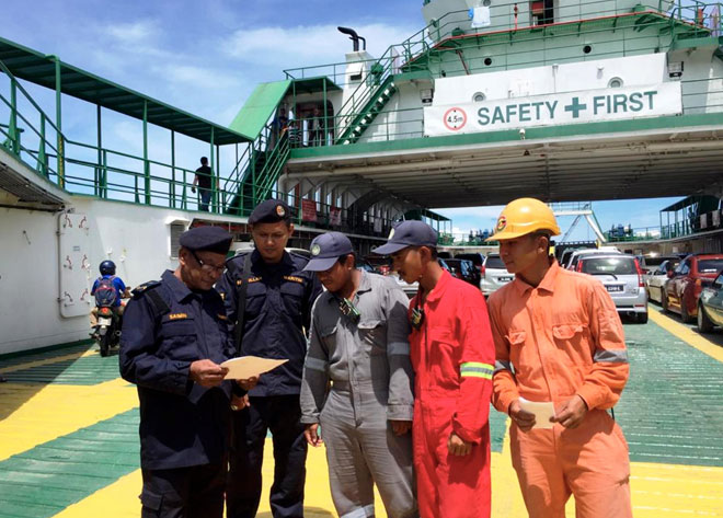 Feri Menumbok Ke Labuan / 1st Time Naik Feri Menumbok Ke Labuan