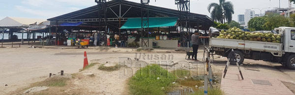 PASAR AM BERDEKATAN PASAR KRAFTANGAN KOTA KINABALU