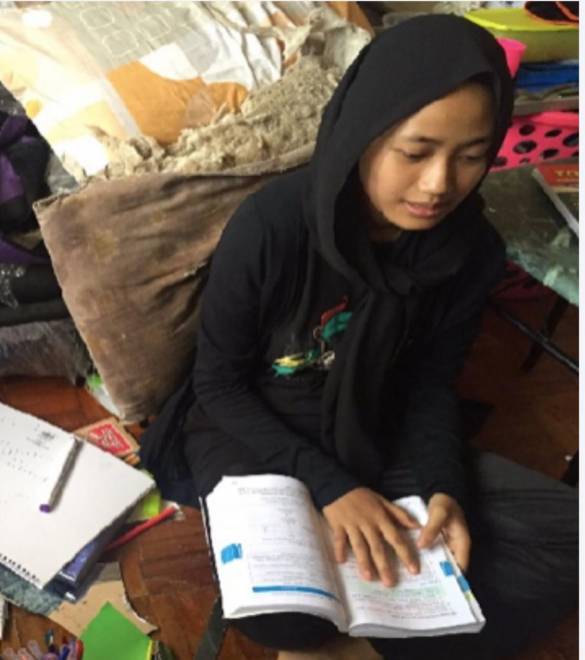 Syukur, Nurhanifah bersekolah semula hasil bantuan orang 