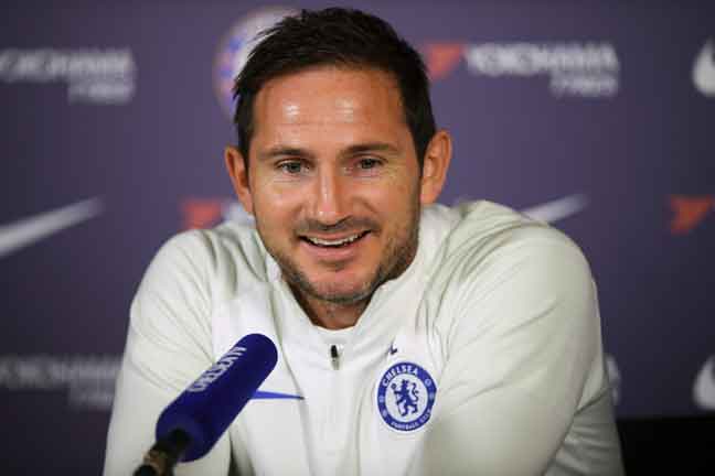  Lampard ketika menghadiri sidang media menjelang perlawanan EPL di antara Chelsea dan Leicester. — Gambar AFP