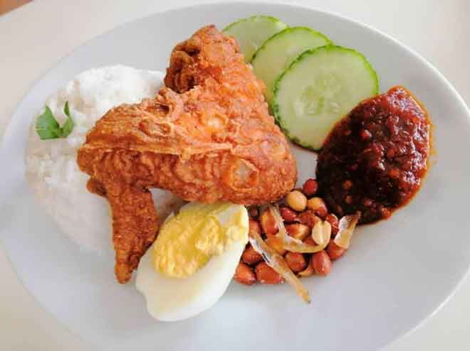 NASI LEMAK