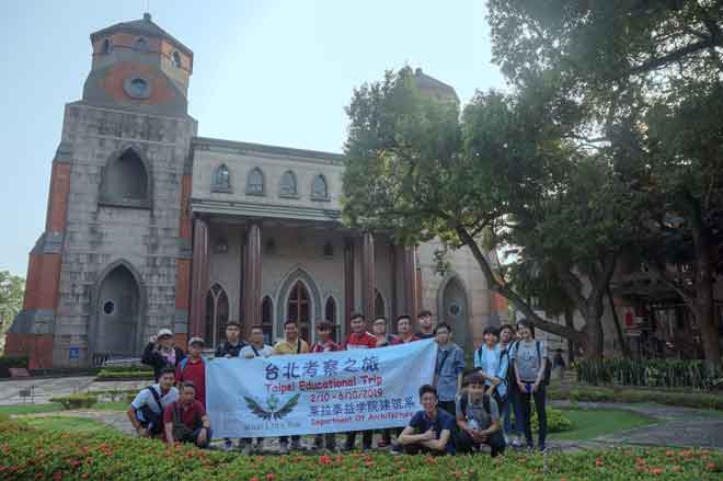  Rombongan ketika lawatan sambil belajar ke Taiwan.