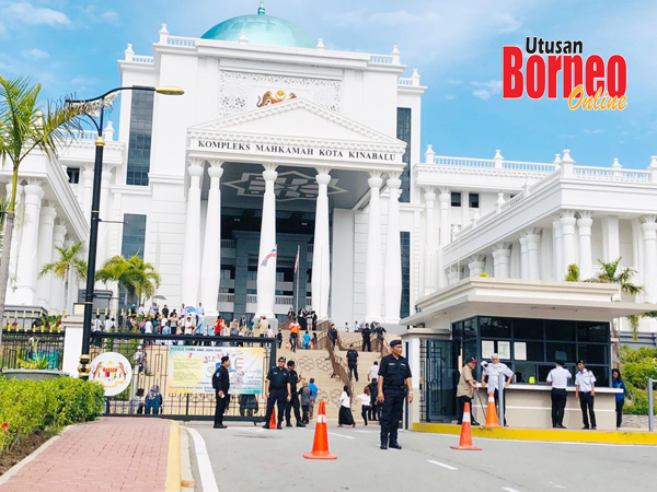  Keadaan di sekitar kawasan Mahkamah Tinggi Kota Kinabalu pagi ini terkawal.