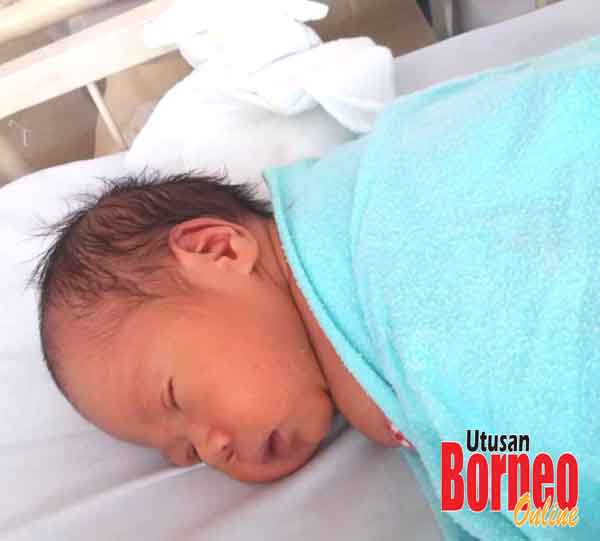  Bayi lelaki ini ditinggalkan di HDOK Sandakan pada 22 Oktober 2019.