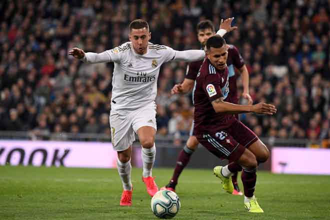  Hazard beraksi pada perlawanan La Liga di antara Real Madrid dan Celta Vigo di Stadium Santiago Bernabeu di Madrid, pada 16 Februari lalu. — Gambar AFP