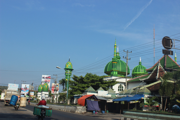  Kelihatan Masjid Jamek Lasem.