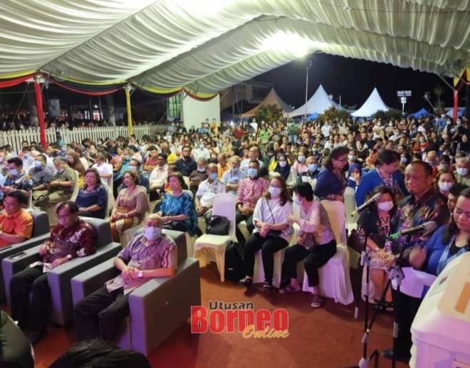 Karnival Kepenggunaan, Kempen Beli Barangan Malaysia dan Sambutan Hari Malaysia Peringkat Daerah Kapit di Fort Sylvia, Kapit mendapat sambutan baik penduduk Kapit.
