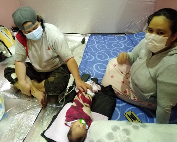  Bayi berusia sebulan antara mangsa banjir yang selamat dipindahkan ke PPS.