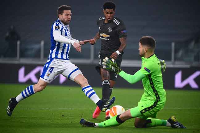  Babak aksi perlawanan pusingan 32 akhir kejohanan Liga Europa di antara Real Sociedad dan Manchester United di Stadium Juventus di Turin. — Gambar AFP