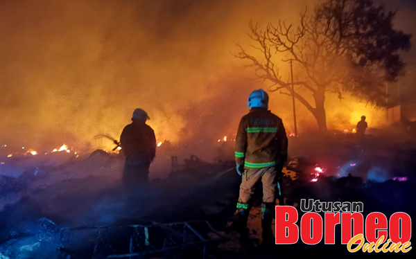  Rumah kongsi menempatkan lebih 900 penduduk musnah terbakar.