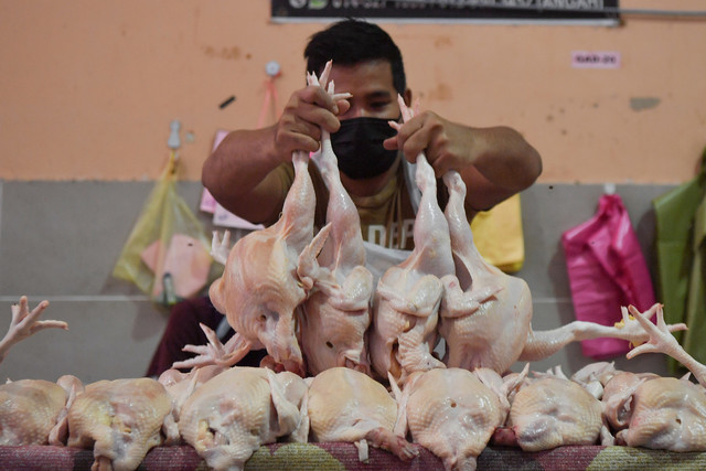 Penetapan harga siling ayam pada RM9.40 sekilogram diteruskan 