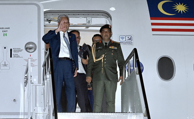 Ismail Sabri tiba di Lapangan Terbang John F Kennedy bagi menghadiri Perhimpunan Agung Pertubuhan Bangsa-Bangsa Bersatu (UNGA) Ke-77. -Gambar Bernama