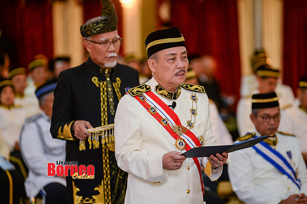  Hajiji menyampaikan ucapan sempena Hari Jadi  Rasmi Ke-69 Yang Dipertua Negeri, Tun Juhar Mahiruddin di Istana Seri Kinabalu.