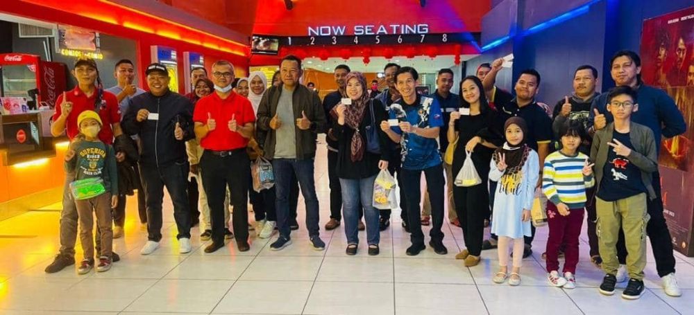  Ops Helang di GSC 1Borneo di sini.