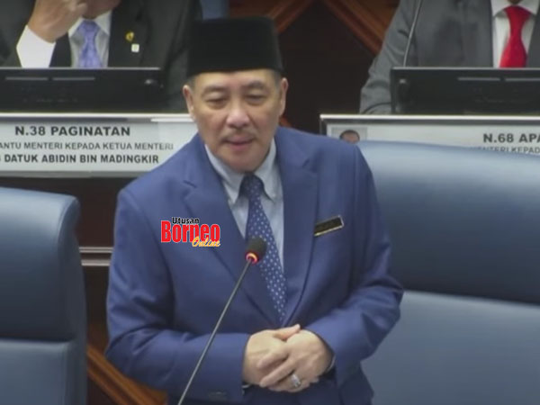  Hajiji memberi penjelasan mengenai enakmen bekalan elektrik pada sidang DUN hari ini.