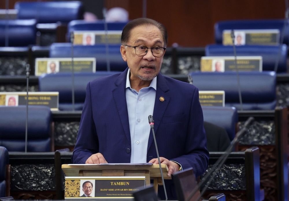 Anwar madah perintah deka fokus ngagai bidang STEM, ba Dewan Rakyat kemari.- Gambar BERNAMA