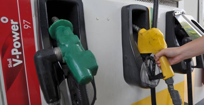 harga petrol RON95, RON97 dan diesel masing-masing kekal pada RM2.20 seliter, RM2.47 seliter dan RM2.18 seliter 