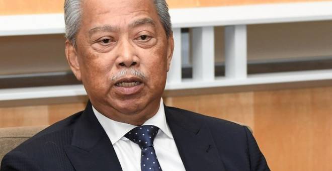 Menteri Dalam Negeri Tan Sri Muhyiddin Yassin.