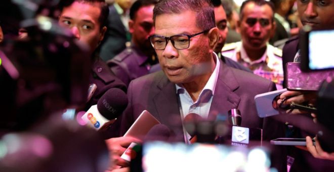 Saifuddin ketika ditemui pemberita selepas Majlis Menandatangani Kontrak di antara Kementerian Dalam Negeri bersama syarikat-syarikat pada Pameran Perkhidmatan Pertahanan Asia (DSA) dan Pameran Keselamatan Kebangsaan (NATSEC) Asia 2024 di Pusat Pameran dan Perdagangan Antarabangsa Malaysia (MITEC) hari ini.