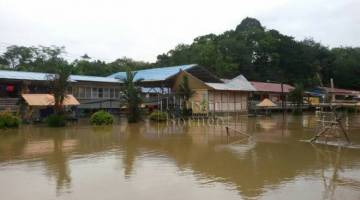 SK Kuala Kebulu yang dinaiki air setinggi empat kaki ditutup esok