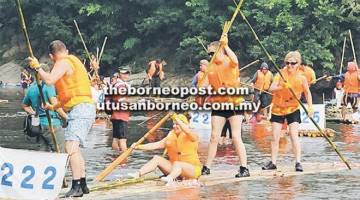 UDAH SEDIA: Gambar ti mandangka bala pesereta ari menua luar ke udah nyikap diri nyereta Pekit Padawan Raft Safari 2017.