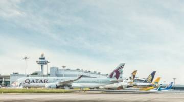 ADL tersebut akan membantu membiayai pembangunan lapangan terbang itu termasuk Terminal 5 baharu dan prasarana berkaitan di Changi East. - Foto laman sosial Lapangan Terbang Changi