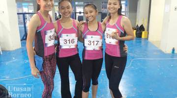 Pasukan 4x400m wanita Sukma Sabah menang emas di Terbuka Filipina, (dari kiri - Camellia, Chelsea, Puteri dan Jatifah).