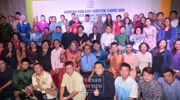 WARGA MATTA Sabah Chapter yang hadir merakamkan gambar kenangan bersama tetamu kehormat.