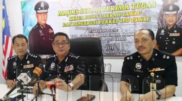 OMAR mengingatkan pegawai dan anggota polis supaya tidak melindungi pelaku dan aktiviti dadah jika tidak mahu dikenakan tindakan undang-undang atau buang kerja.