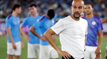 TIADA HAD: Guardiola dijangka akan terus berbelanja besar untuk memperkuatkan skuadnya sebelum pasaran perpindahan pemain ditutup. — Gambar AFP