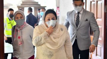 Datin Seri Rosmah Mansor hadir bagi prosiding perbicaraan kes rasuah yang dihadapinya berhubung projek solar hibrid di sekolah luar bandar Sarawak di Mahkamah Tinggi hari ini.