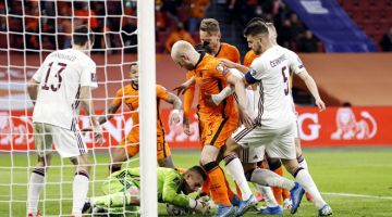 SENGIT: Babak aksi perlawanan kelayakan Piala Dunia 2022 Kumpulan G di antara Belanda dan Latvia di Johan Cruijff Arena di Amsterdam. — Gambar AFP