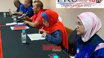 AMANAT: Bung berkata sesuatu semasa mengadakan perjumpaan bersama tiga sayap parti Wanita, Pemuda dan Puteri UMNO Sabah.