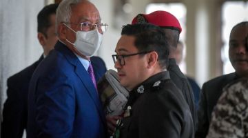 Najib memberitahu Mahkamah Tinggi di sini bahawa beliau tidak bersedia untuk memberikan keterangan pada perbicaraan kes Tan Sri Shahrir Ab Samad hari ini tanpa kehadiran peguamnya. -Gambar Bernama